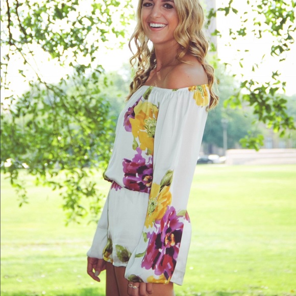 Show me your mumu rane romper ~ floating flora - Picture 2 of 6